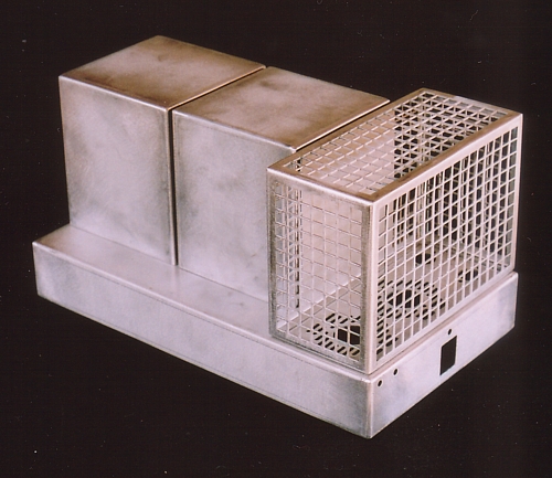 chassis for 2 x
octal, monobloc.